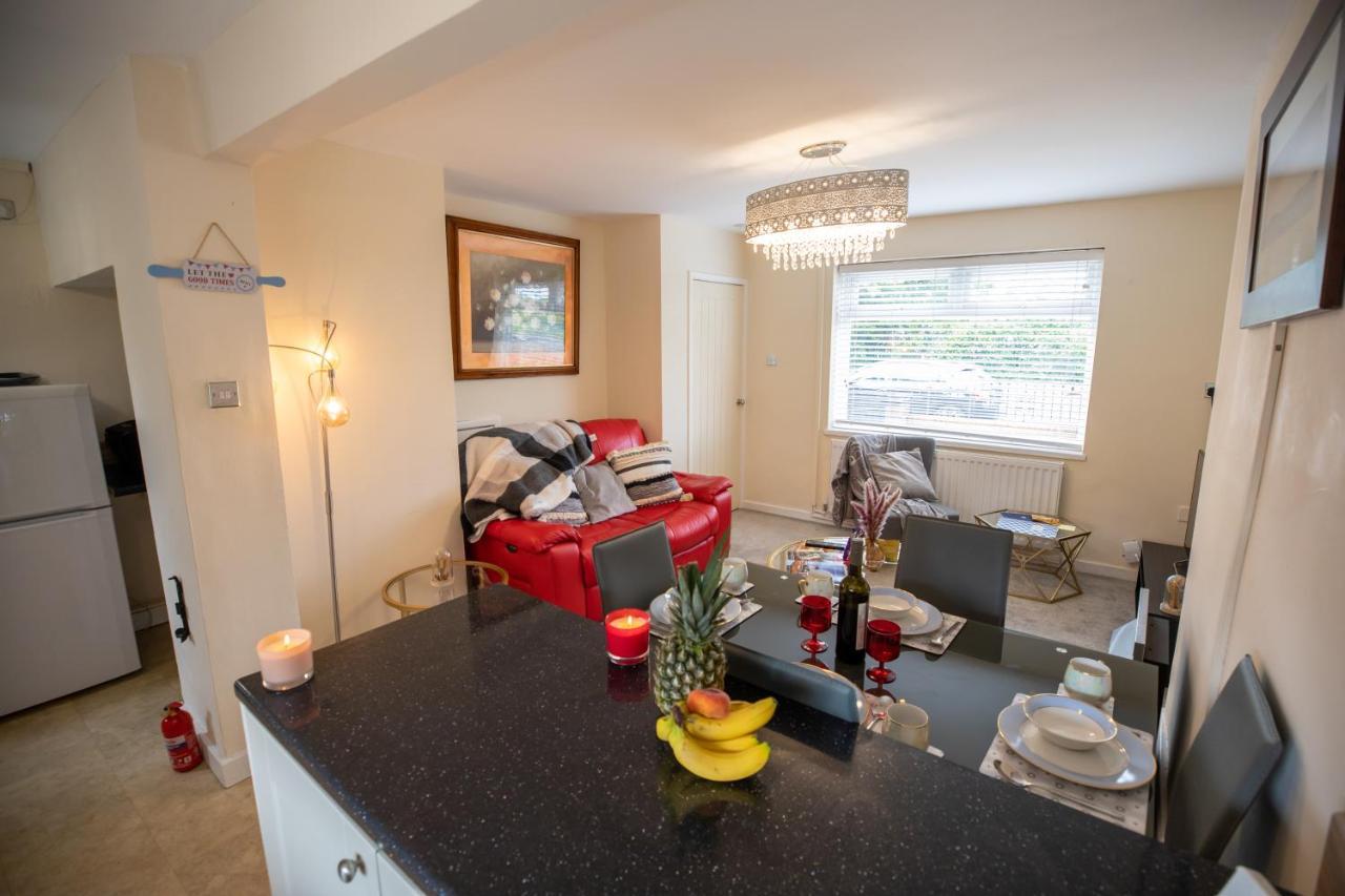 Og Stays Ii- 3Bedroom House Near Nissan & Stadium, Free Parking Sunderland (Tyne and Wear) Exterior photo