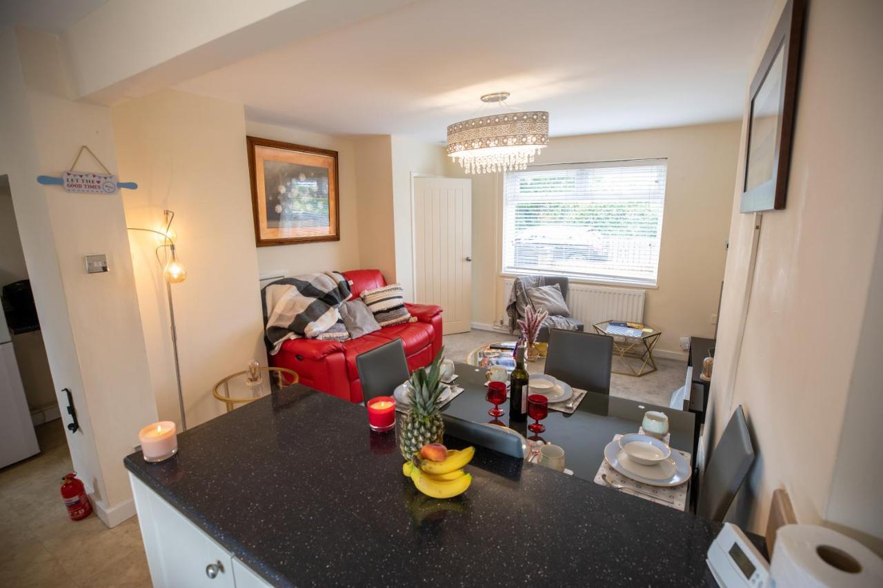 Og Stays Ii- 3Bedroom House Near Nissan & Stadium, Free Parking Sunderland (Tyne and Wear) Exterior photo